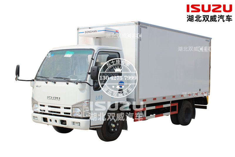 庆铃五十铃100P冷藏车
