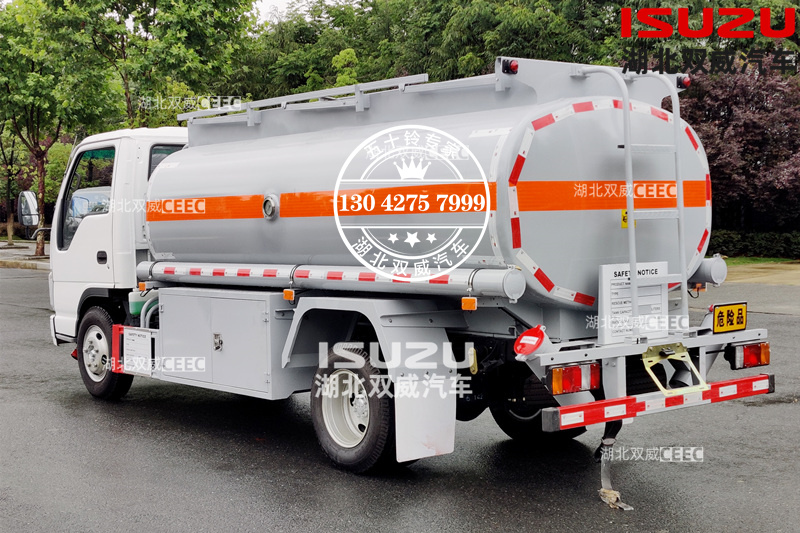 出口热销车型！庆铃五十铃100P 国五6方加油车 油罐车