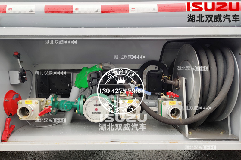 出口热销车型！庆铃五十铃100P 国五6方加油车 油罐车