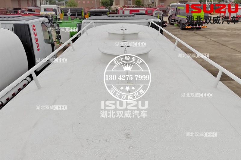 出口定制！红岩依维柯 20方油罐车 运油车