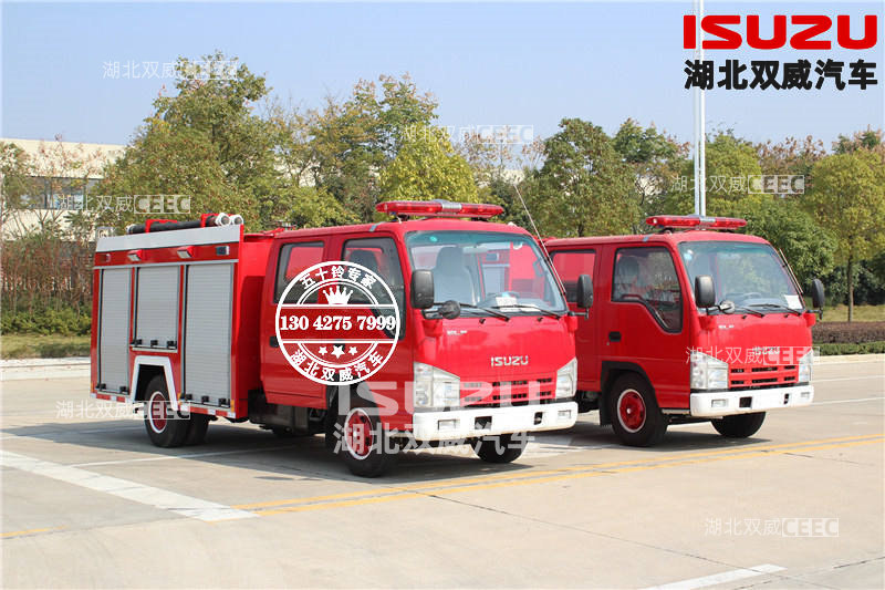 五十铃100P消防车 (2).jpg