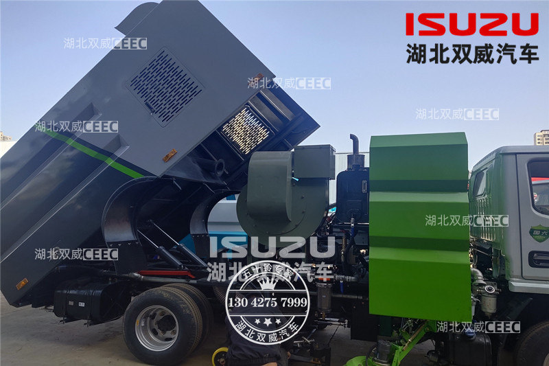 835FF33BB653DB036F610D80A0801EEB_副本.jpg