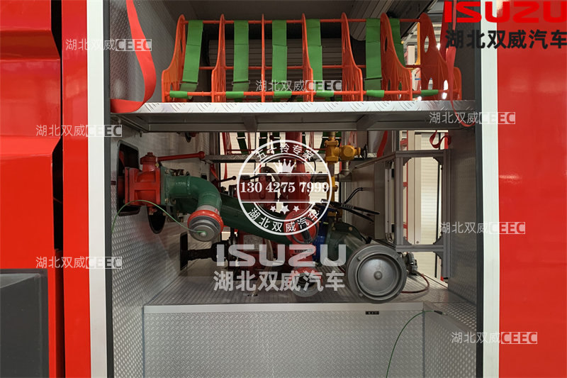 FVR消防车2.jpg