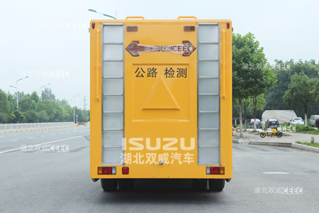 道路检测车...jpg