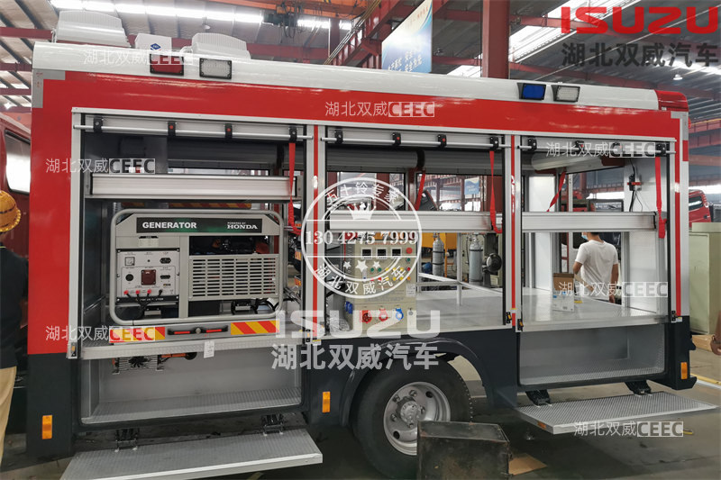 器材消防车 (15).jpg