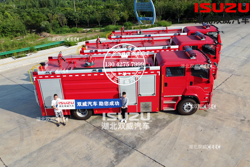 巨咖消防车 (1).JPG