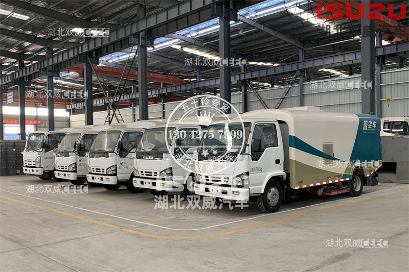 庆铃五十铃700P国六 6方吸尘车 洗扫车 扫路车 全自动化 可分期