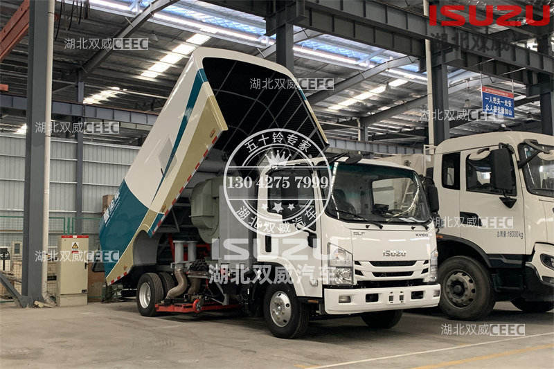 热门车型庆铃五十铃FTR 12方吸尘车 洗扫车 扫路车 全自动化